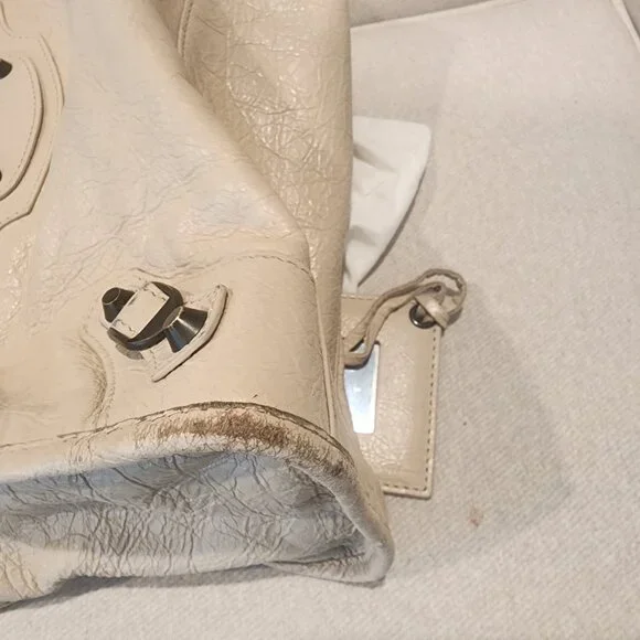 Balenciaga City in Tapioca - Picture 11 of 11